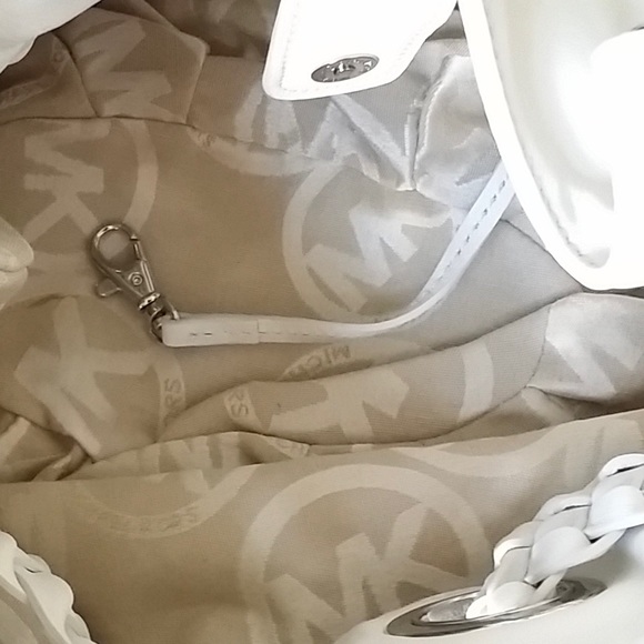 Michael Kors Leather Braided Grommet Shoulder Bag w/Removable Straps - Picture 4 of 16